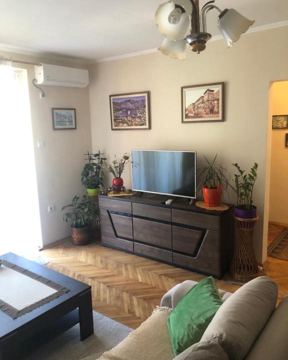 Skaljari Apartment | Apartment Linde