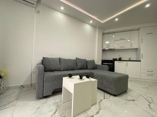 Rafajlovici Apartment | Apartment One Step From The Sea Becici