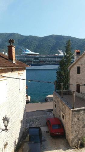 Perast Apartment | Apartment Rosić