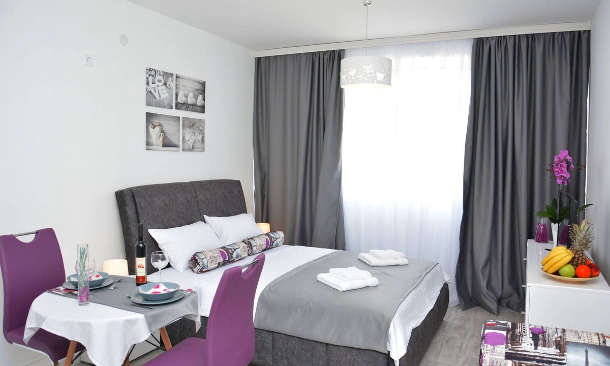Tomicici Apartment | Apartment Small Oasis