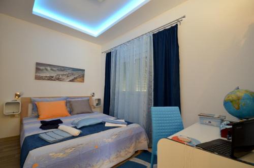 Dobrota Apartment | Apartment The Sea Coast