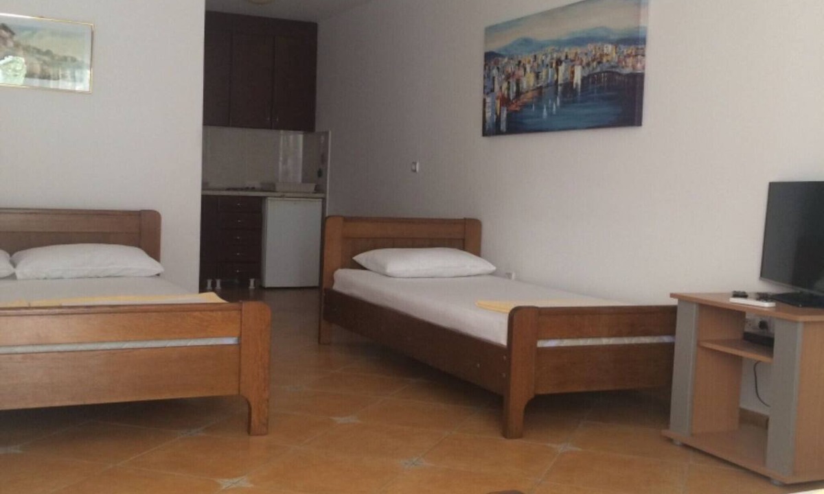 Becici Apartment | Apartments Aleksić, Bečići - Studio Apartment with Terrace 2