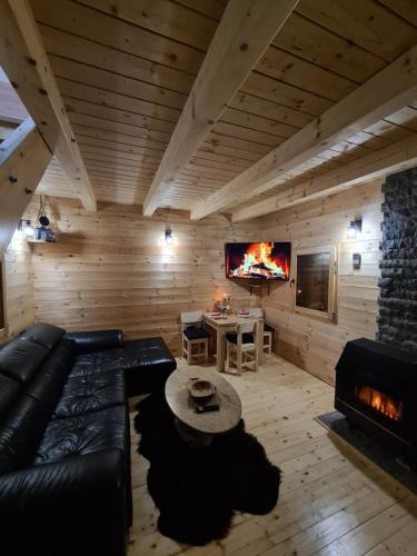 Drijenak House | Apartments Homeland
