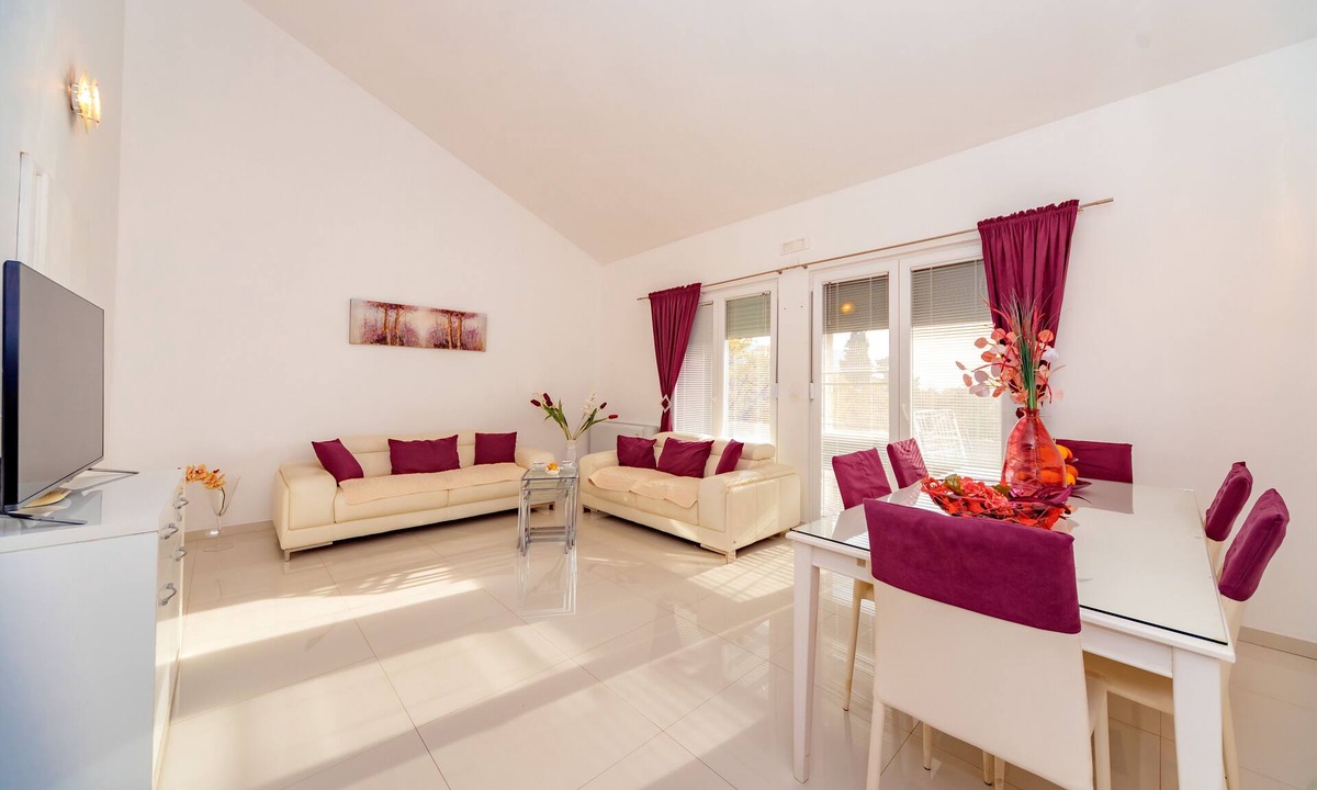 Kaluđerac Apartment | Apartments Maslina - Two Bedroom Apartment with Sea View