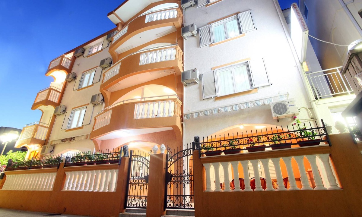 Maini House | Apartments Memidz