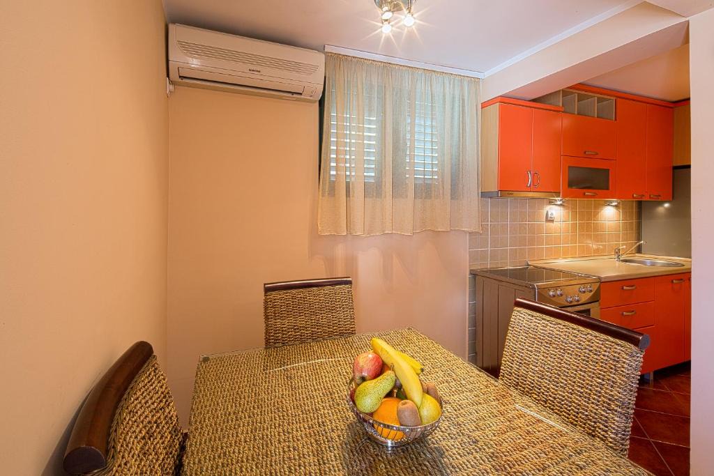 Bijeli do Apartment | Apartments Mika