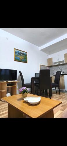 Virpazar Apartment | Apartments Olivera