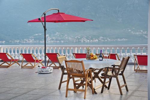 Dobrota Apartment | Apartments Sea Star