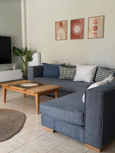 Korinthos Villa | Apollonian House