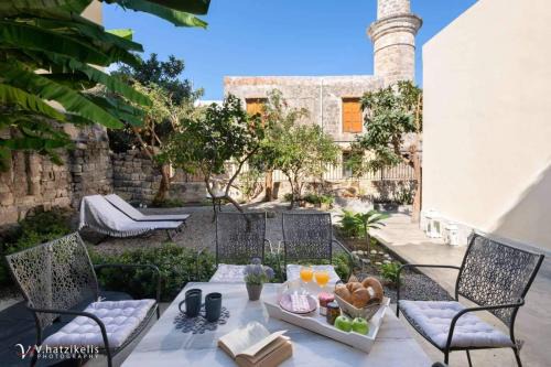 Rhodes Old Town House | Aramis Boutique House
