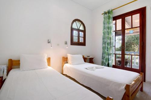 Vasilikos Apartment | Areti Orfeas Apartment 6