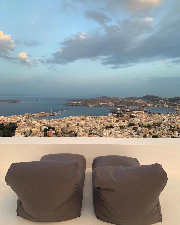 Ano Siros House | ArtdecoSyros Superior