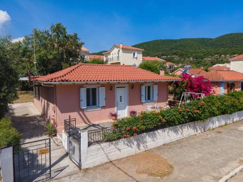 Karavomylos House | Artemis House