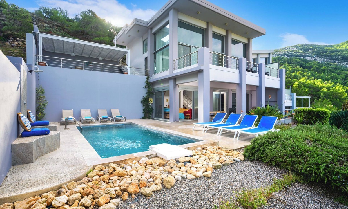 Faliraki Villa | Articiano Villa in Faliraki