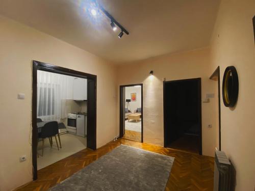 Kolovicë Apartment | Artis'
