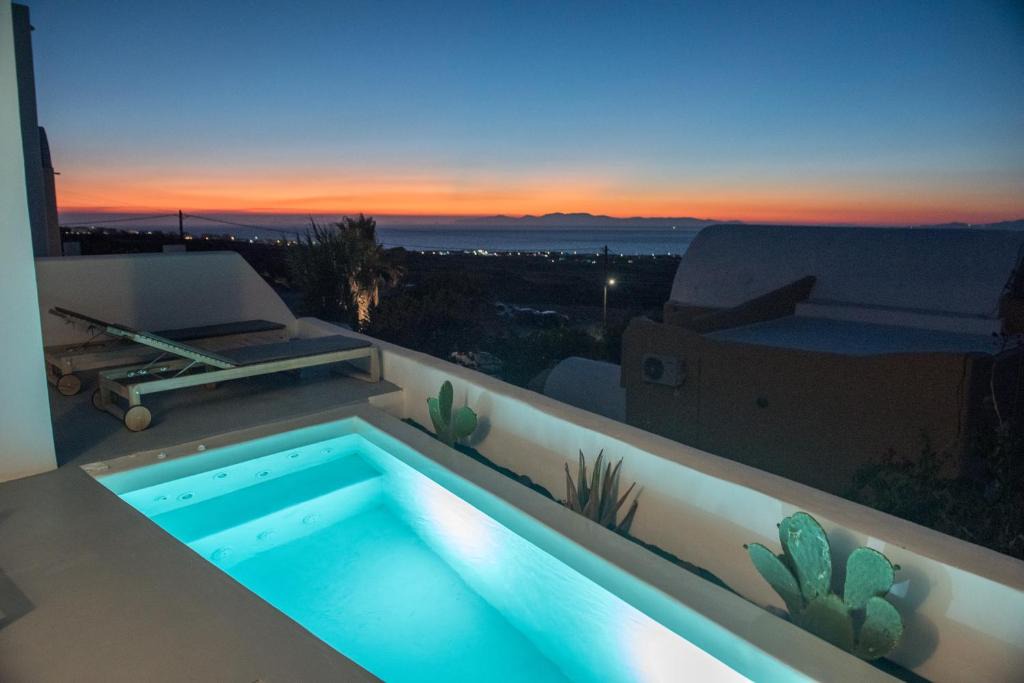 Finikia Villa | Astrea Suites Amazing View Finikia Villa