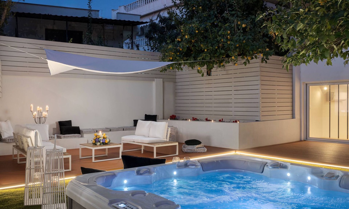 Voula Apartment | Athena's Lemon Grove Glyfada