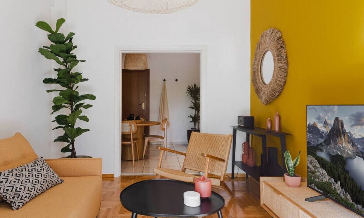 Koukaki Apartment | Athens' Gem: Fun, Sun & Your Koukaki Run!