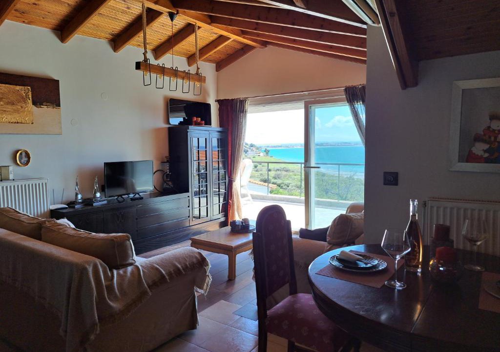 Nea Moudania Apartment | Attic