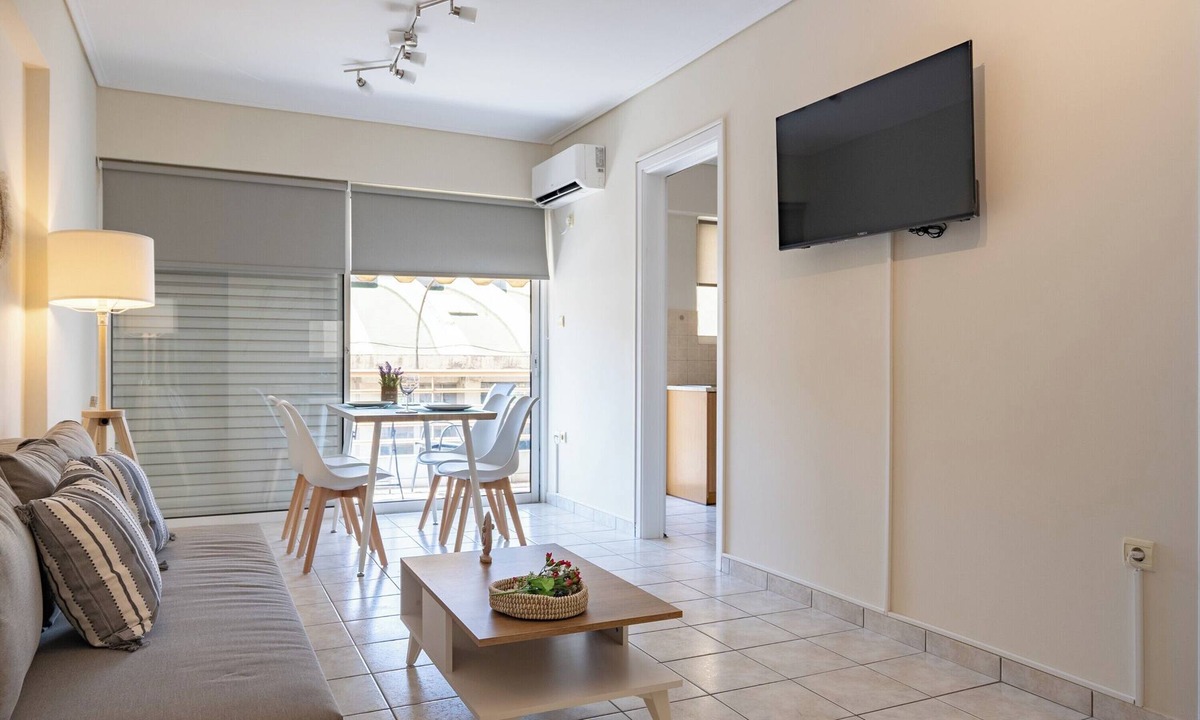 Agios Panteleimonas Apartment | Attiki square metro station 1 bedrm 3 pers by MPS