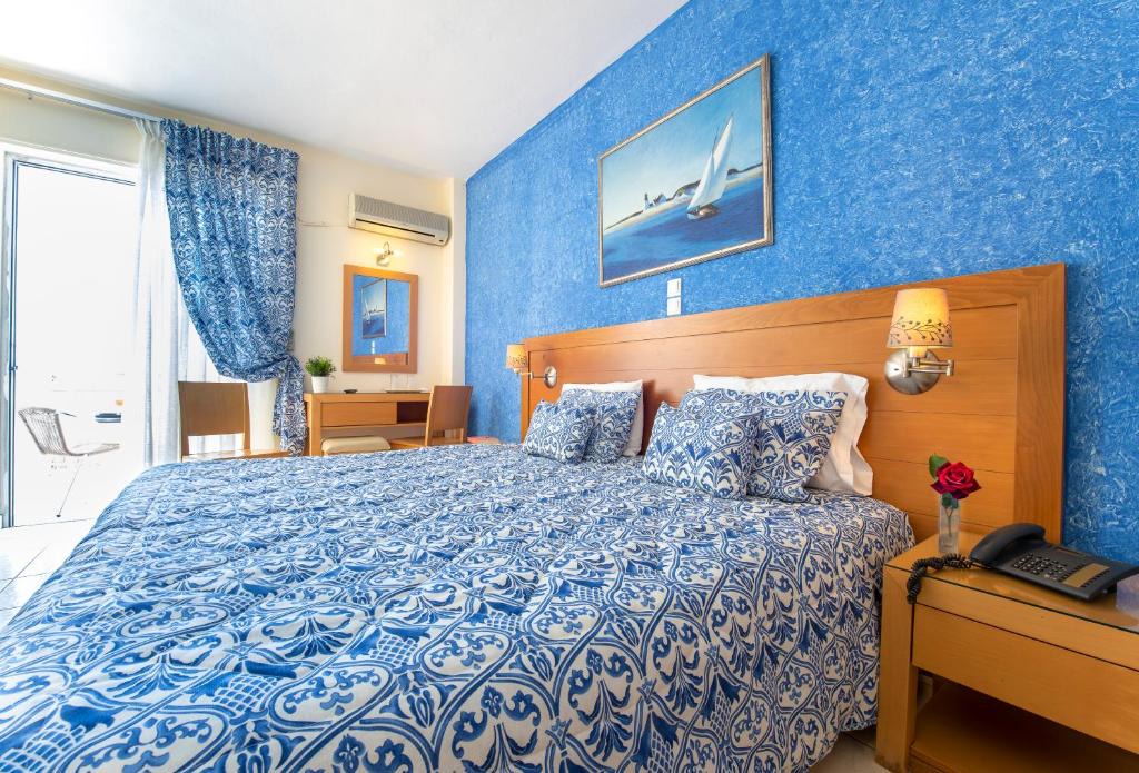 Methana Hotel | Avra Hotel