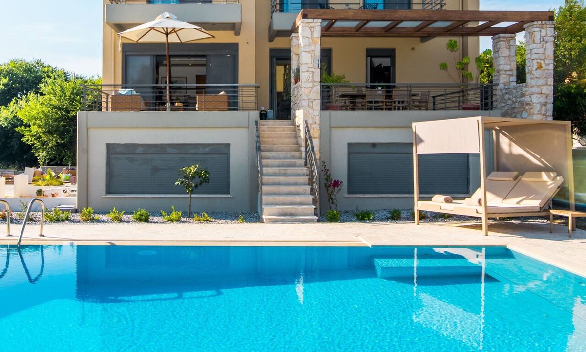 Corfu Town Villa | Azure Villa Kanoni