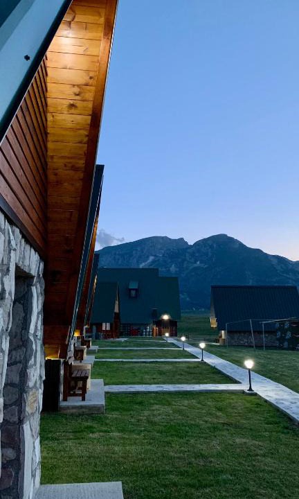 Virak Bed & Breakfast | B&B Izvor
