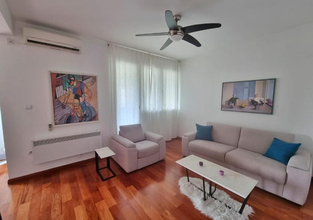Zeljeznica Apartment | Baby Blue Apartments