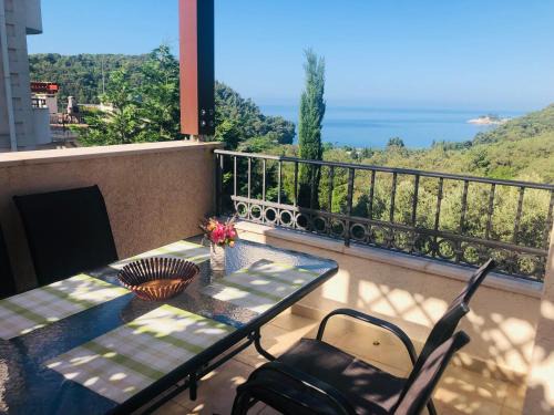 Lucice Apartment | Bay View Apartments