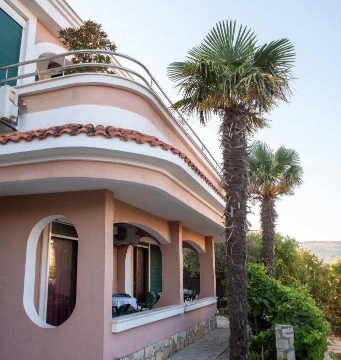 Gjerana House | Beach House Noki 1