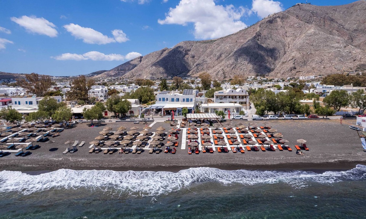 Perissa Villa | Beachfront Blue Canvas Villa , Seaview
