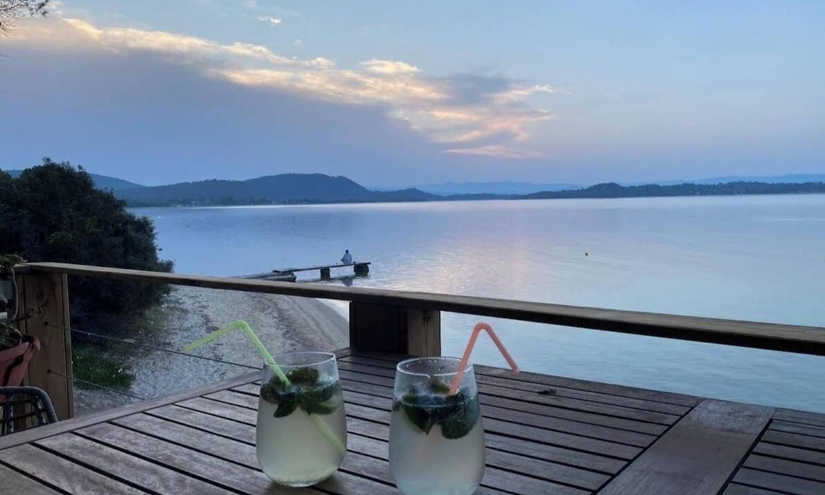 Vourvourou House | Beachfront Private house in Vourvourou, Chalkidiki with amazing view