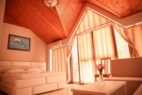 Velipoje Hotel | BELAVISTA VELIPOJE