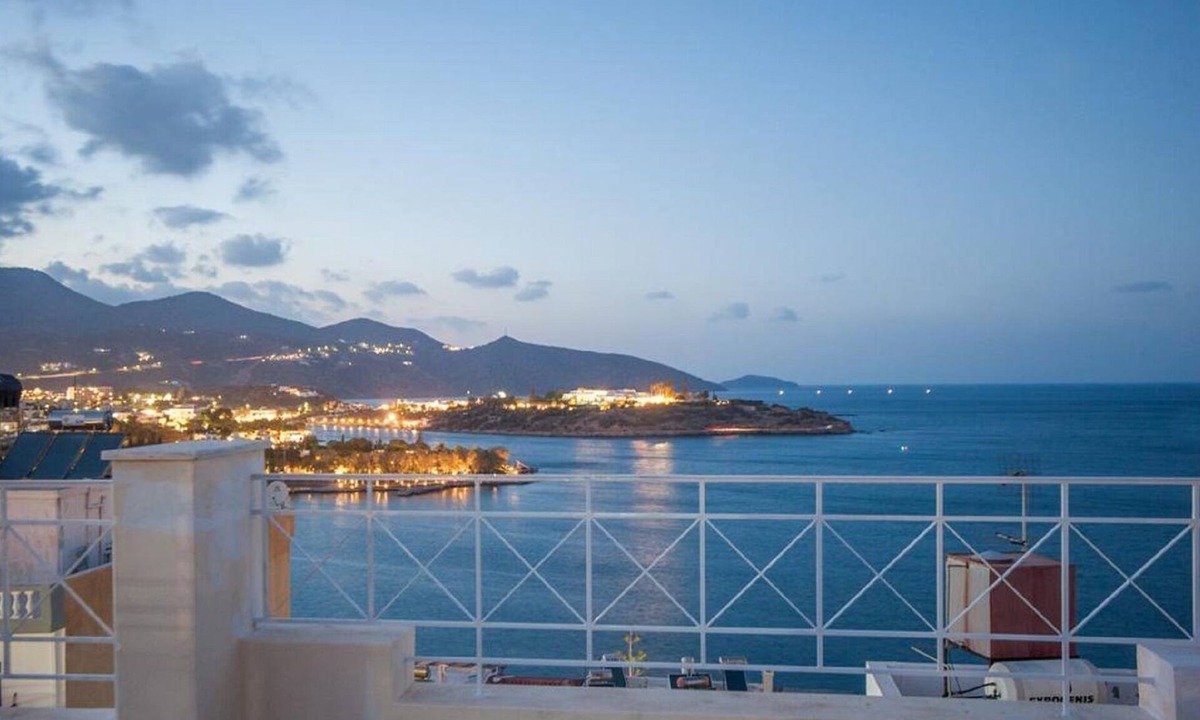 Agios Nikolaos Town House | Bellevue Suites - Deluxe One Bedroom Apartment with Sea View
