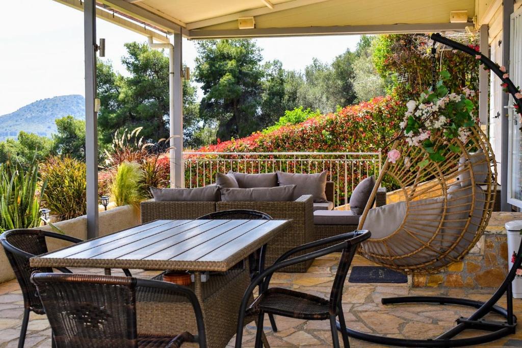Tolo House | Belvedere Rare&Peaceful 2BR home+stunning sea view