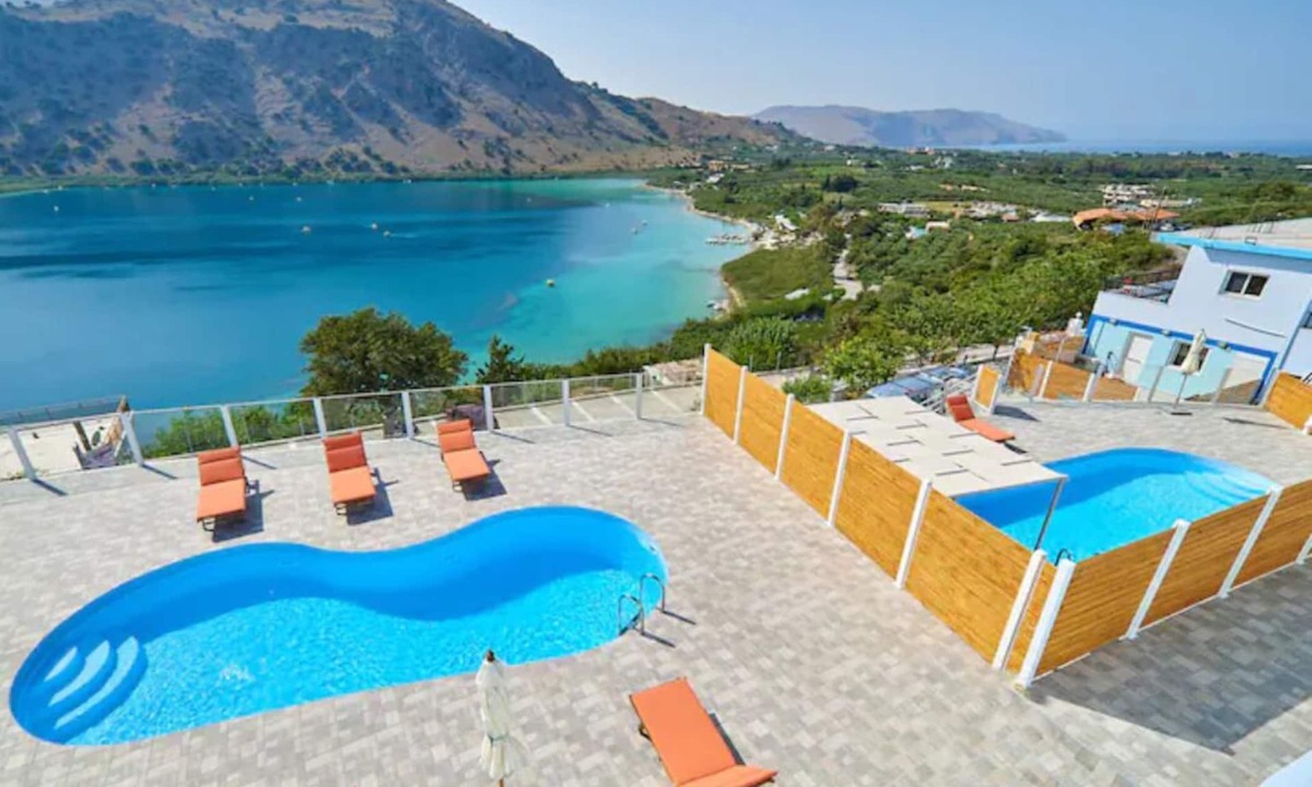 Kavallos House | Best Family Friendly Villa near Lake Kournas