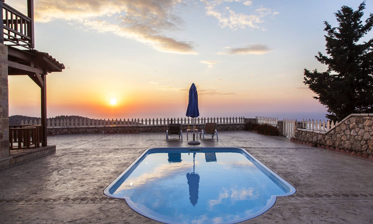 Chortata House | Bioclimatic villas in NATURA area with splendid Ionian sunsets