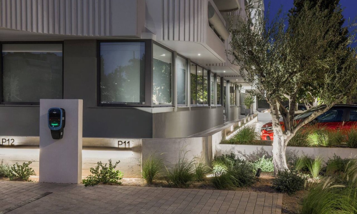 Vari-Voula-Vouliagmeni Apartment | Blazer Suites Hotel