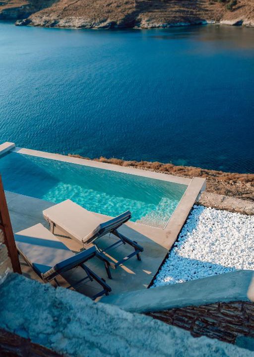 Kithnos Hotel | Ble Kythnos Suites