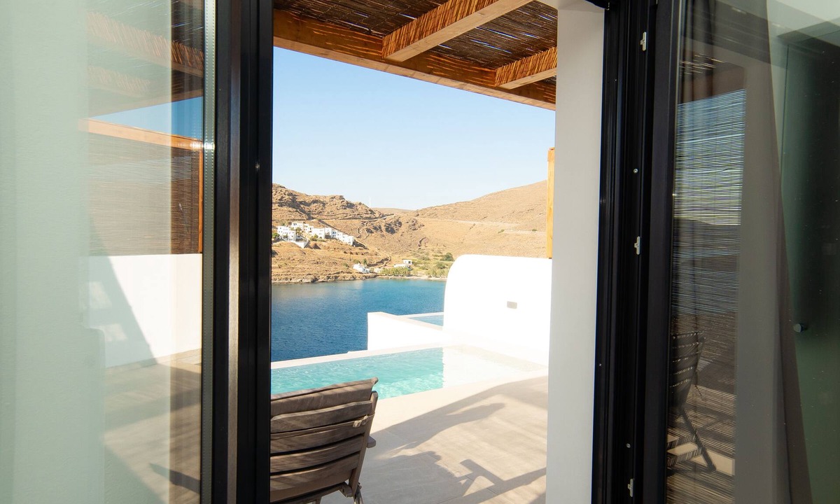 Kithnos Apartment | Ble Kythnos Suites