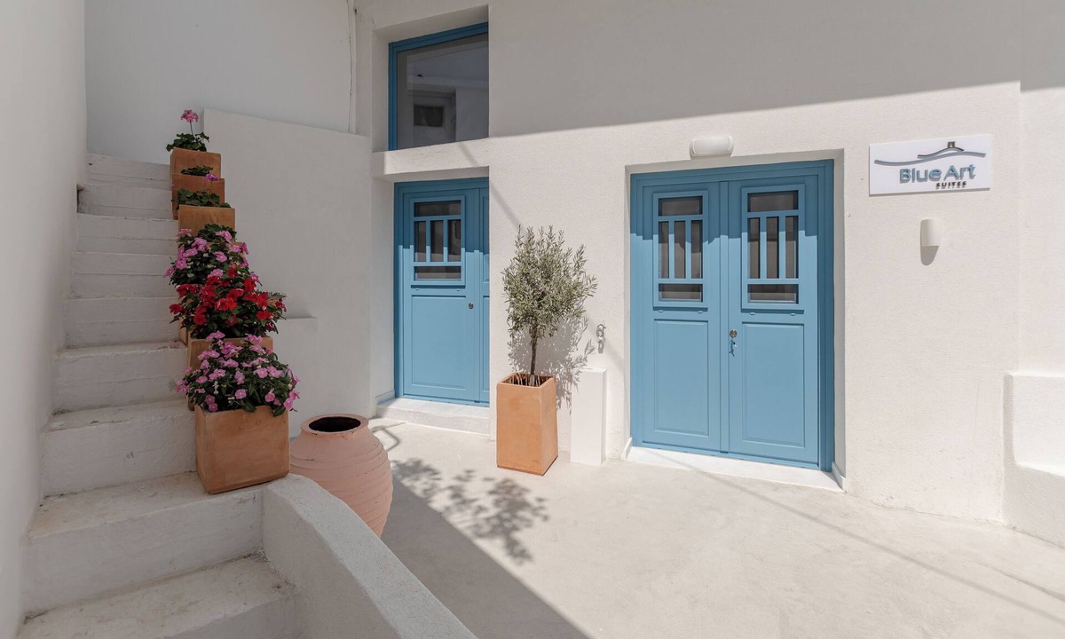 Old Town Naxos Apartment | Blue Art Suites