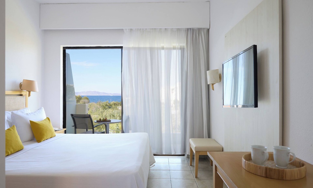 Petaloudes Hotel | Blue Bay Beach Resort