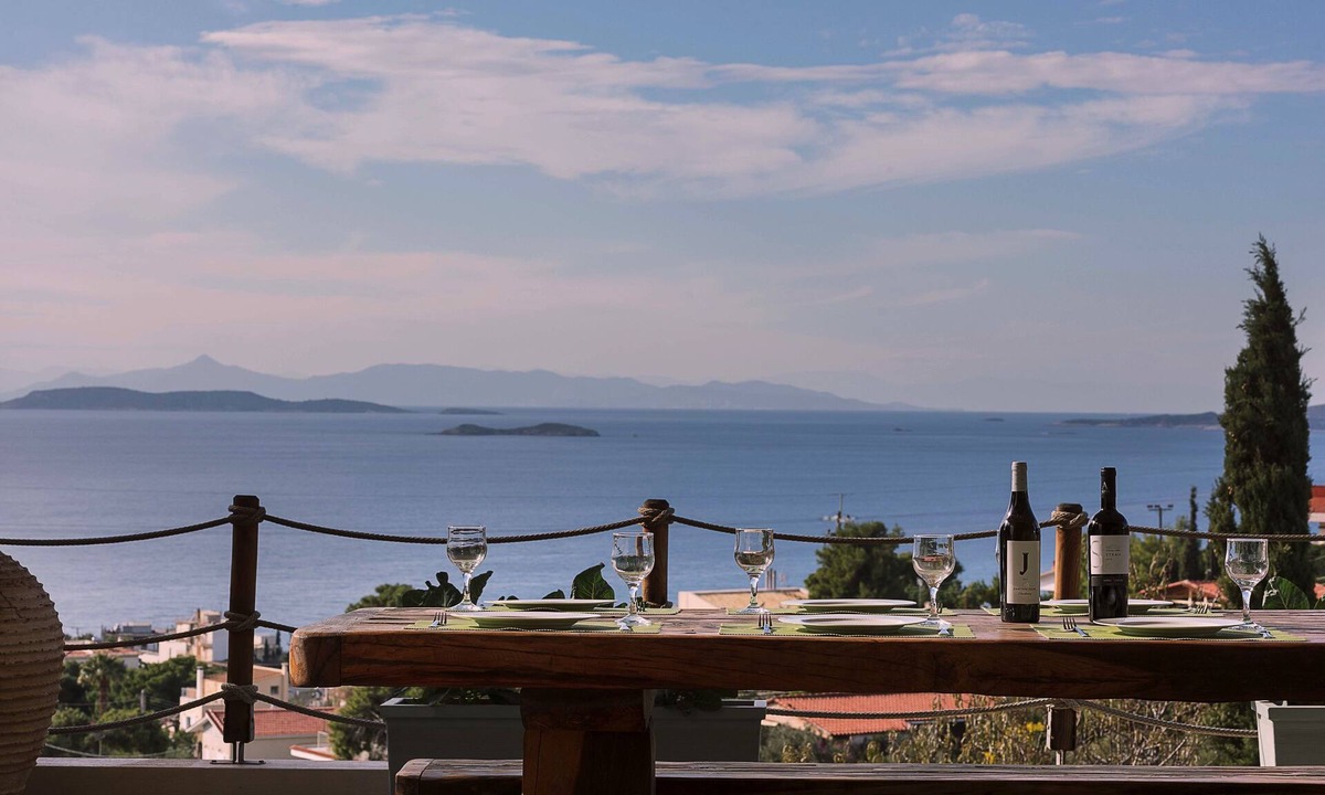 Saronikos Villa | Blue Coast Villa | Luxurious, Modern Villa on the Athenian Riviera near beaches