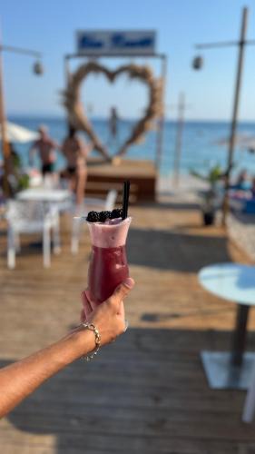 Borsh Hotel | Blue Heaven Seaside