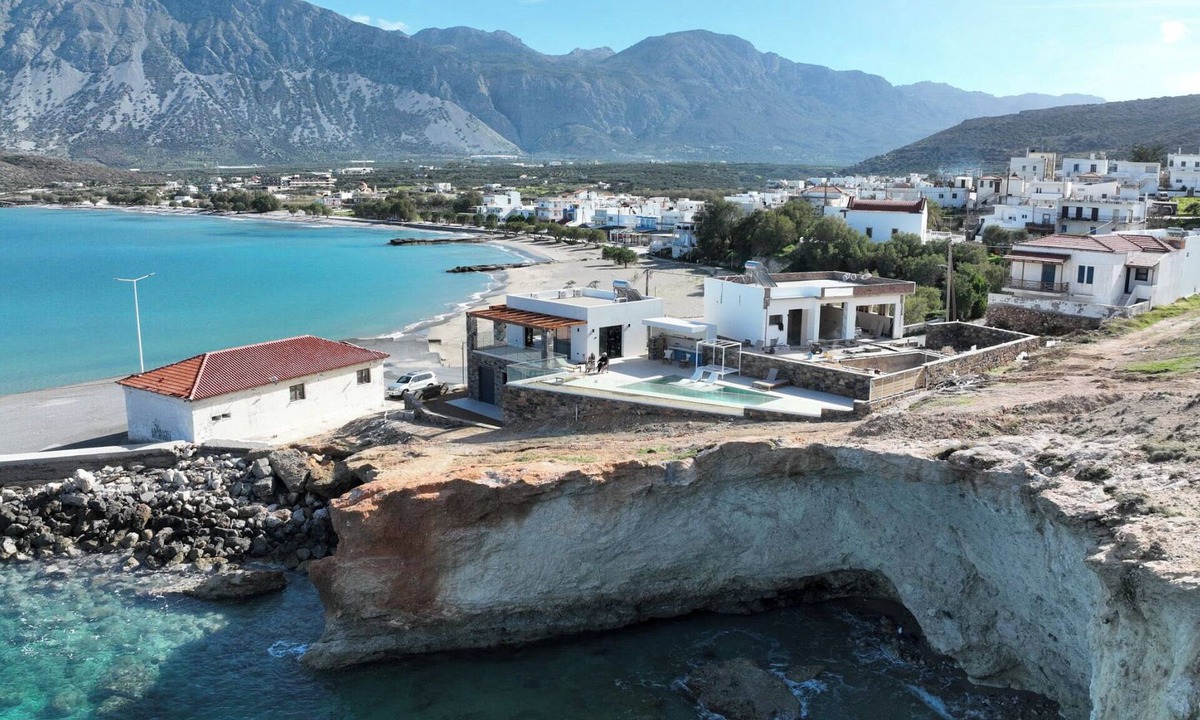 Pacheia Ammos Villa | Blue Horizon Villa