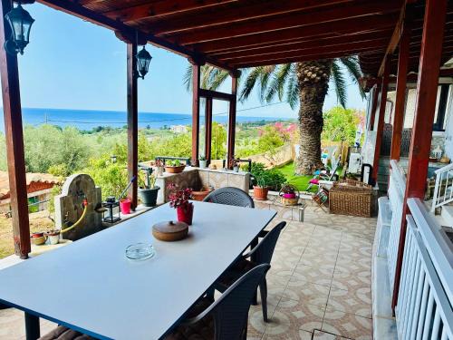 Alexandroupoli Apartment | BLUE PANORAMA EMERALD with Amazing Sea View - Lower Ground Floor
