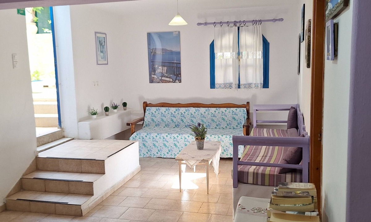 Palaiochora Hotel | Blue Sky