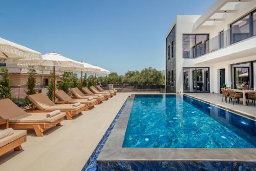 Kalpaki Villa | Boheme Villas close access to Laganas Resort