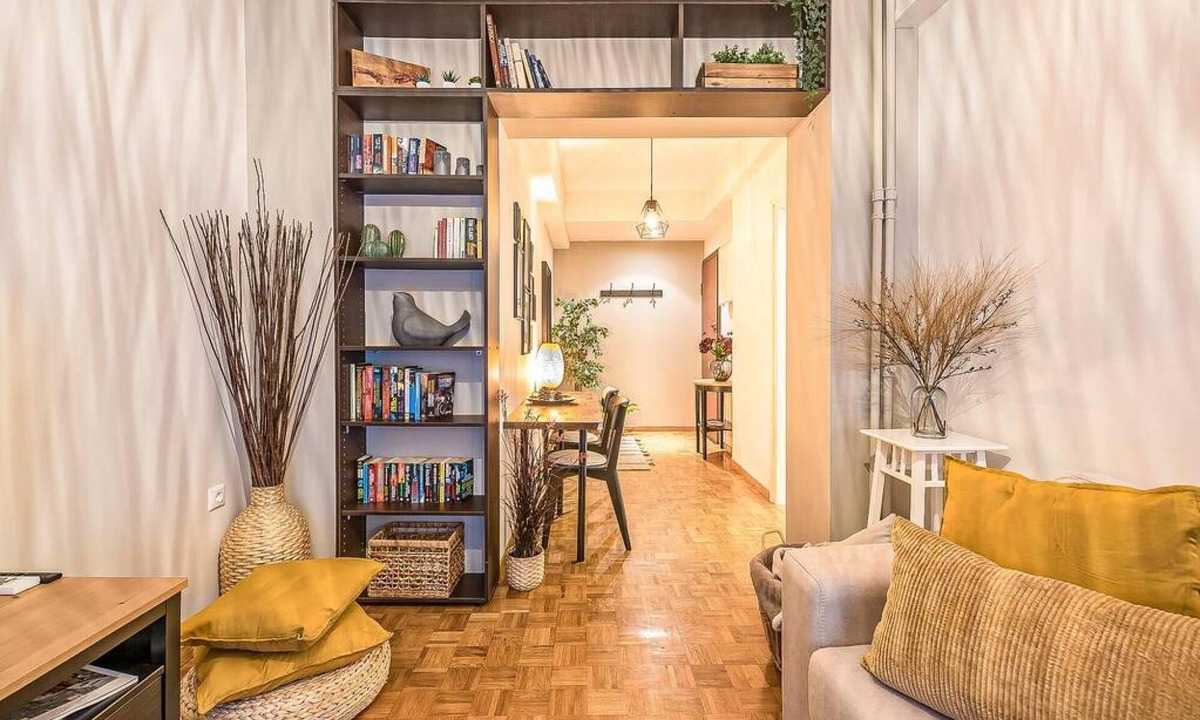 Kinosargous Apartment | Bohemian Chic 1BR Apartment in the Heart of Athens