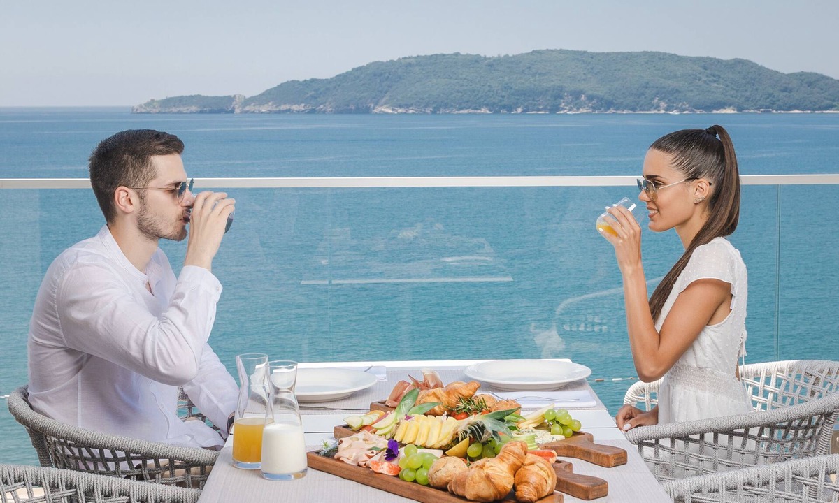 Rafajlovici Hotel | Boutique Hotel Shell